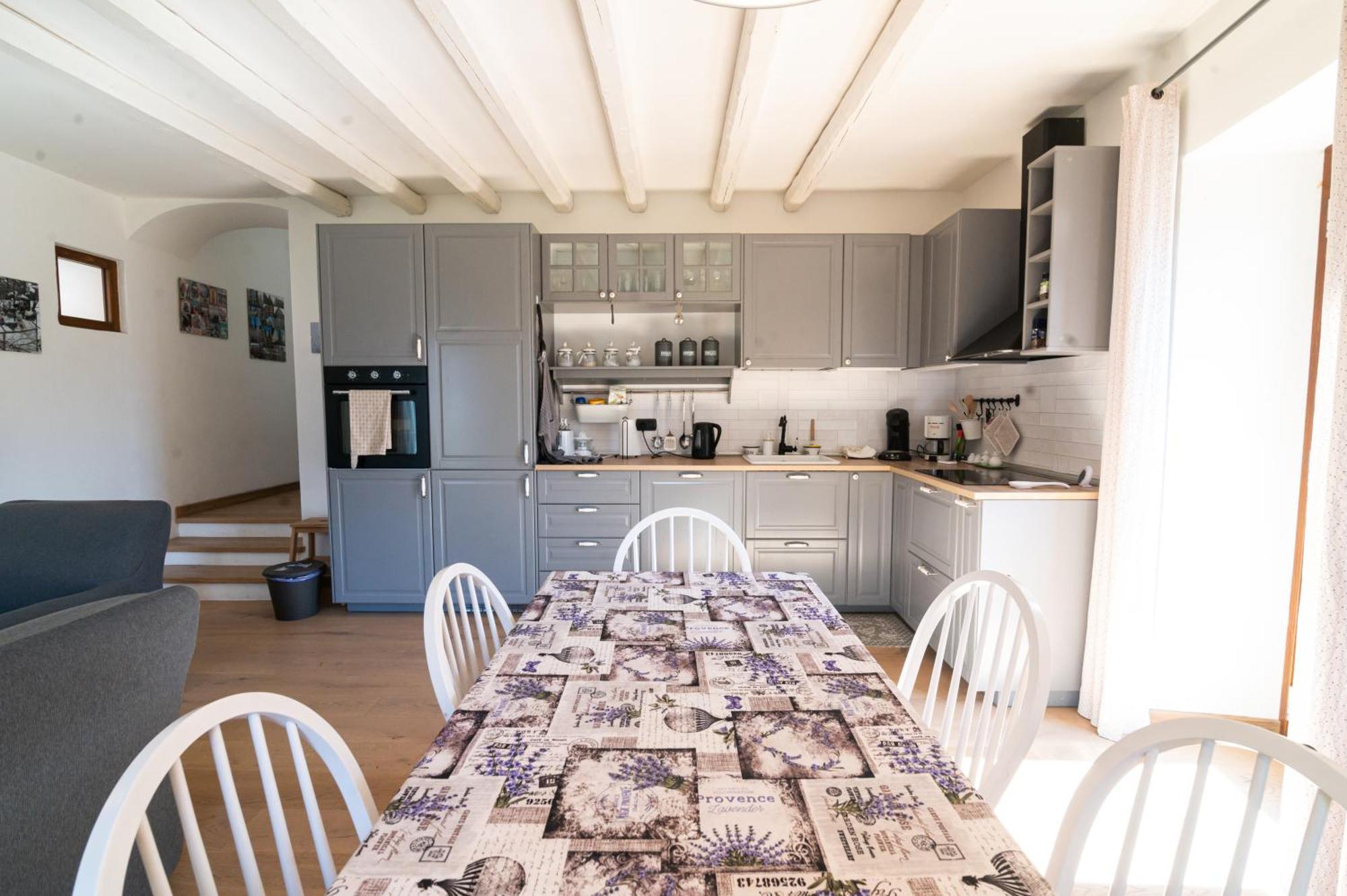 Cottage Lavanda E Rosmarino Lavis Luaran gambar